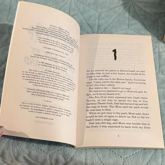 Goosebumps Books by: R.L.Stine - One Day at Horrorland & Say Cheese and Die! #1 - Picture 3 of 4